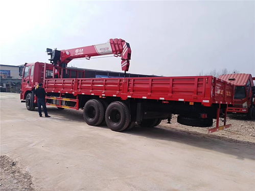 綿陽與隨州隨車吊廠家 專業(yè)護(hù)航，高效安全的貨物吊裝解決方案